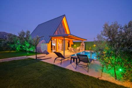 Rainbow Bungalov #VN170