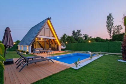 Sunrise Bungalov 1 VN#143