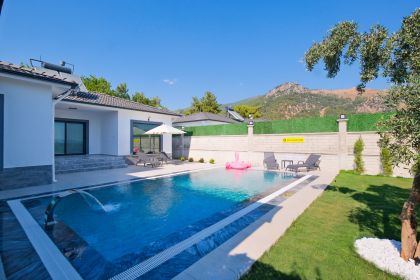 Villa Araz #VN136